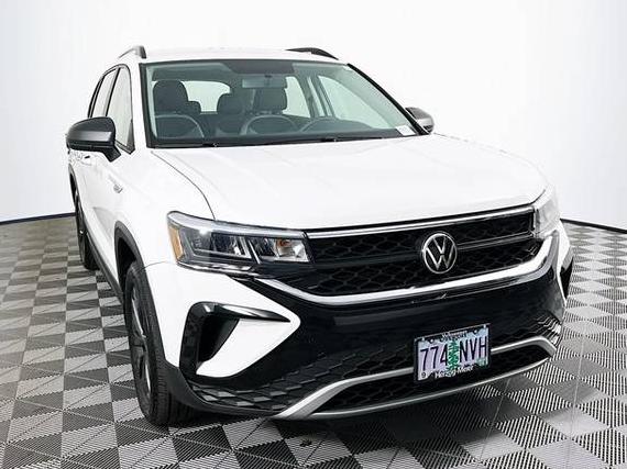 VOLKSWAGEN TAOS 4MOTION 2022 3VVAX7B25NM082045 image